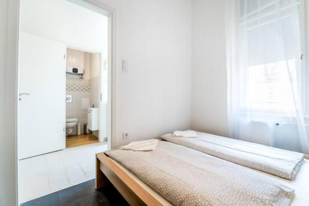 Hi-Bp Sunny Home Apartments In The Heart Of Budapeszt Zewnętrze zdjęcie