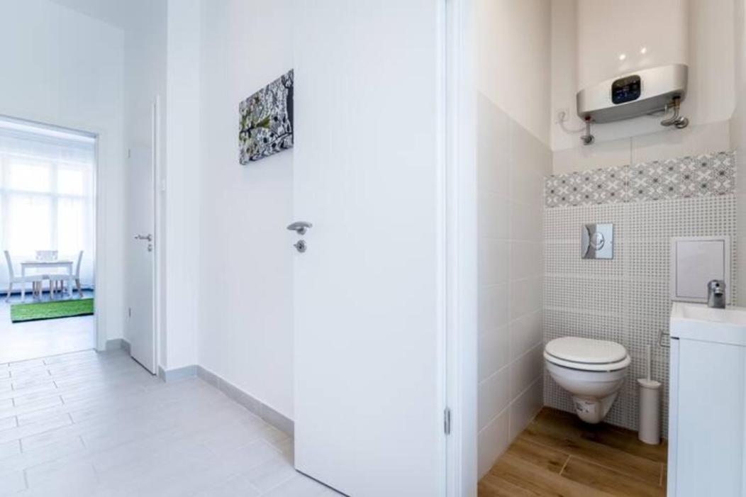 Hi-Bp Sunny Home Apartments In The Heart Of Budapeszt Zewnętrze zdjęcie
